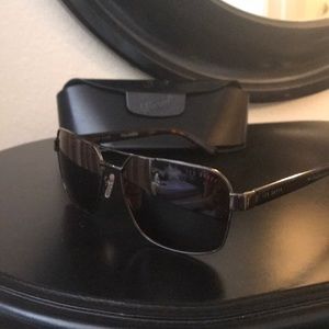 NWT Ted BAKER SUNGLASSES